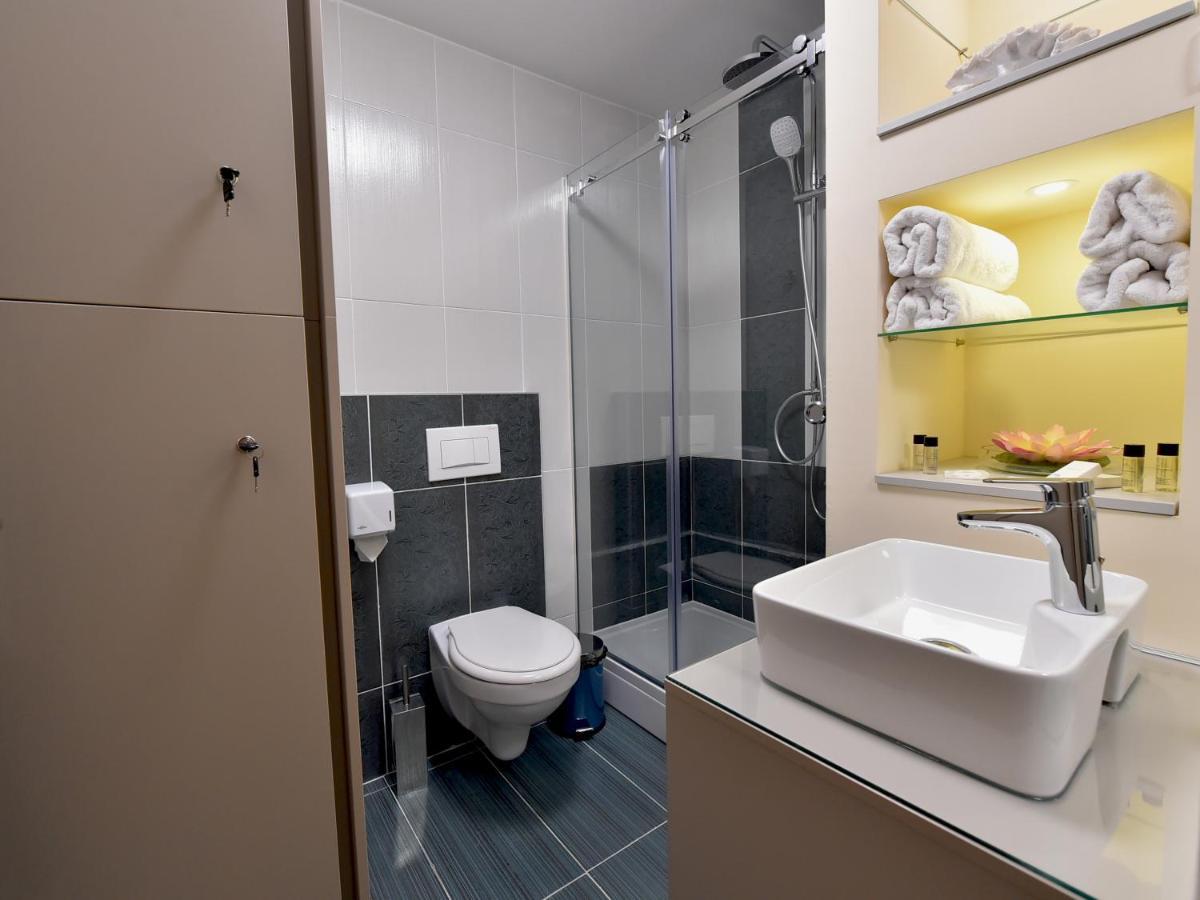 Sky Lux Apartman ゴルニ・ミラノヴァツ エクステリア 写真